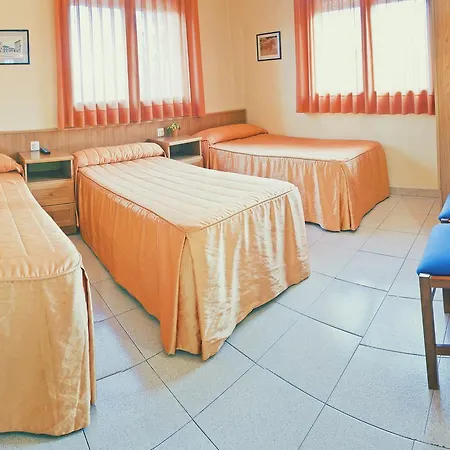 Montserrat Penzion 2*